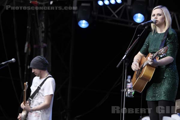 AMY MACDONALD - 2009-08-28 - SAINT CLOUD - Domaine National - Grande Scene - 